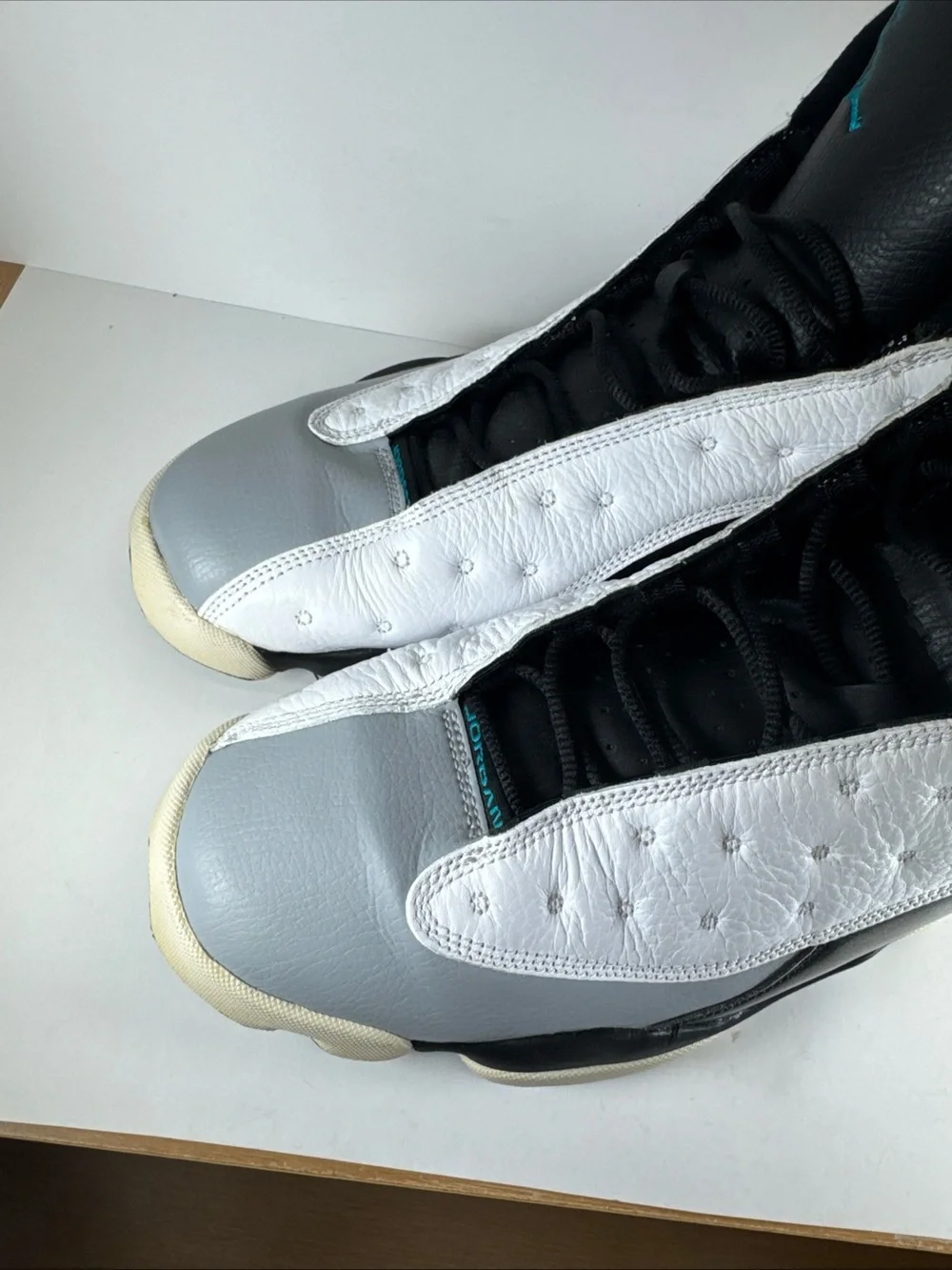 Air Jordan 13 Retro Barons Men’s Size 12 Sneakers